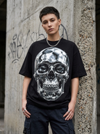 Chrome Skull oversized streetwear t-shirt - model